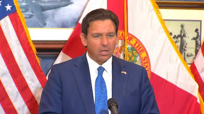 DeSantis speaks at high school in Pinellas County