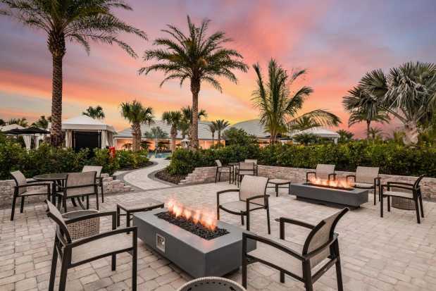 Fireside gathering areas at Esplanade. (Courtesy of Taylor Morrison)