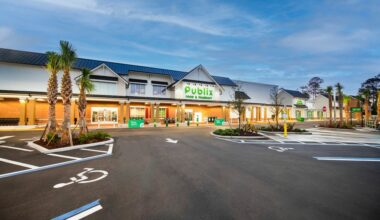 Publix pays $130 million to buy six grocery-anchored shopping centers