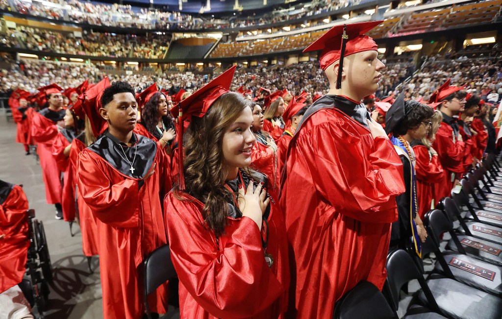 Florida's high school graduation rate hits new record