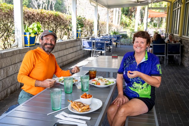 Greg Pflug enjoys lunch at the Town House Restaurant in Oviedo during a thru-hike of the Florida Trail on Jan. 5, 2026. (Patrick Connolly/Orlando Sentinel)