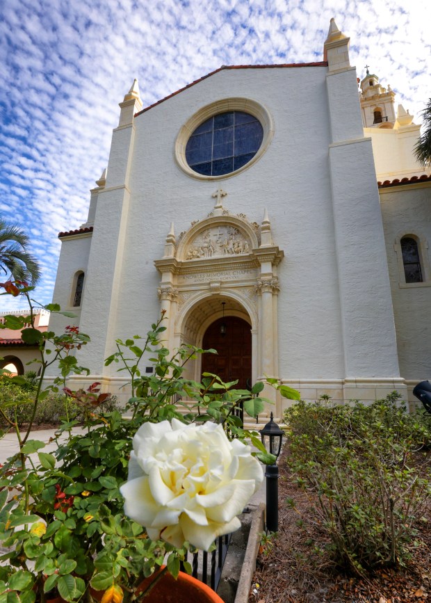 The renowned Knowles Memorial Chapel on the Rollins College campus in Winter Park, Tuesday, Dec. 30, 2025. The chapel opened in 1932. (Joe Burbank/Orlando Sentinel)