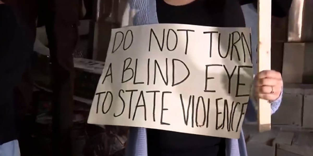 Protests emerge in Orlando after ICE agent kills woman in Minneapolis