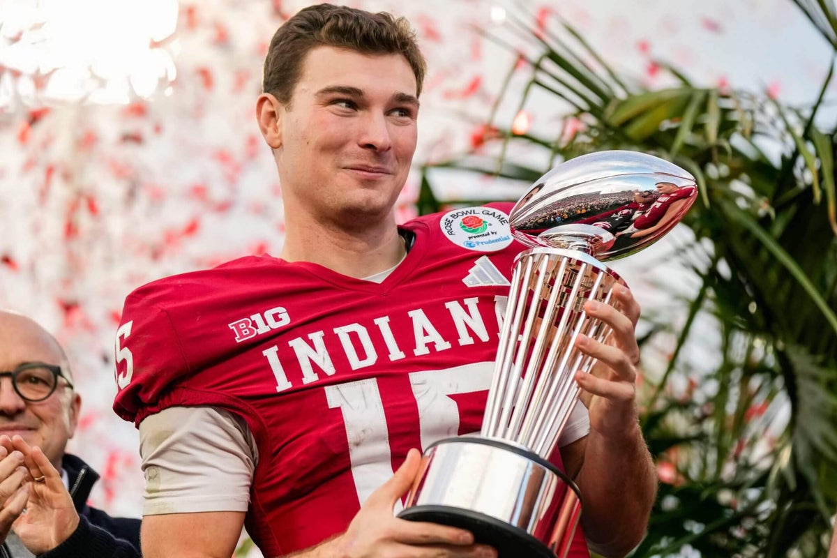 Fernando Mendoza grew up in Miami, so why is he a Hoosier and not a Hurricane?