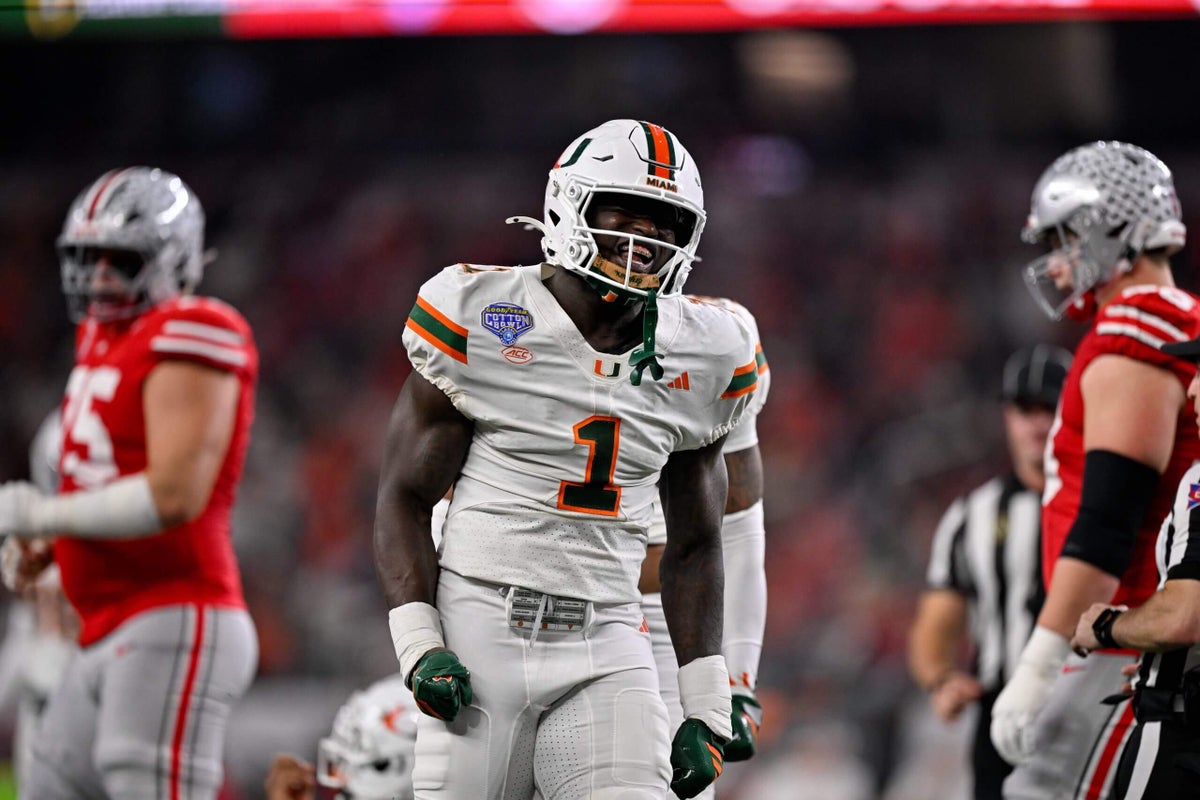 Miami LB Mohamed Toure will return for eighth season: Reports