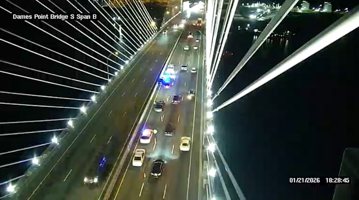 Lanes reopen after crash on Dames Point Bridge causes rush hour backups