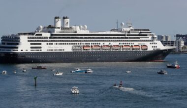 Norovirus outbreak sickens 89 people on Holland America cruise from Fort Lauderdale