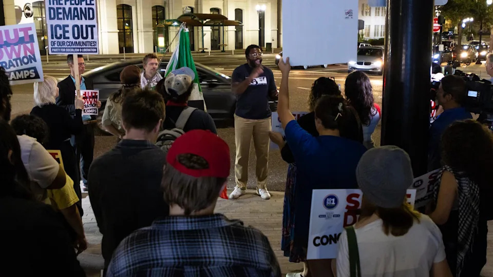 Several dozen people gathered in downtown Orlando in Jan. 2026 after a woman was shot and killed in Minneapolis.