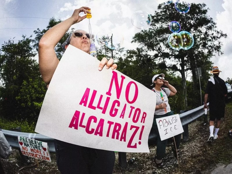 All ‘Alligator Alcatraz’ communications must be released to feds, court rules