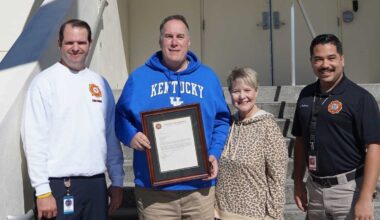 Florida man who saved 2-year-old from drowning honored