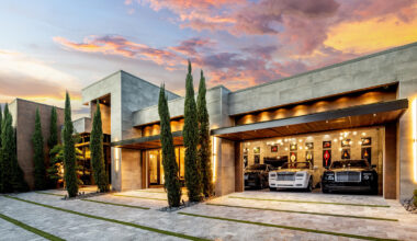 This $10 Million Fort Lauderdale Mansion Epitomizes Modern South Florida Glamour