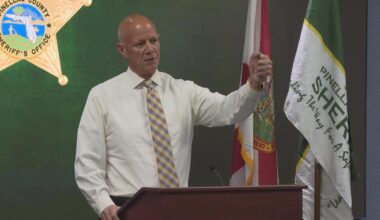 Pinellas detention deputy arrested for punching inmate in the face, sheriff says