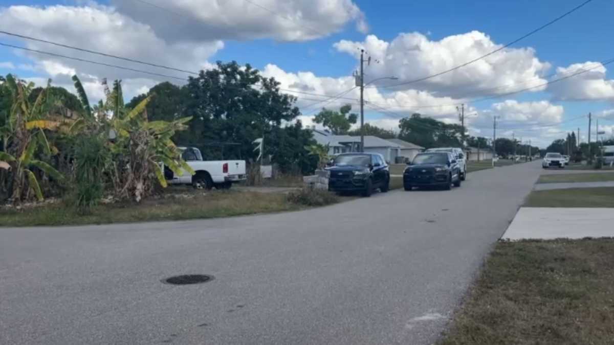 Law enforcement search home along SE 11th Street in Cape Coral