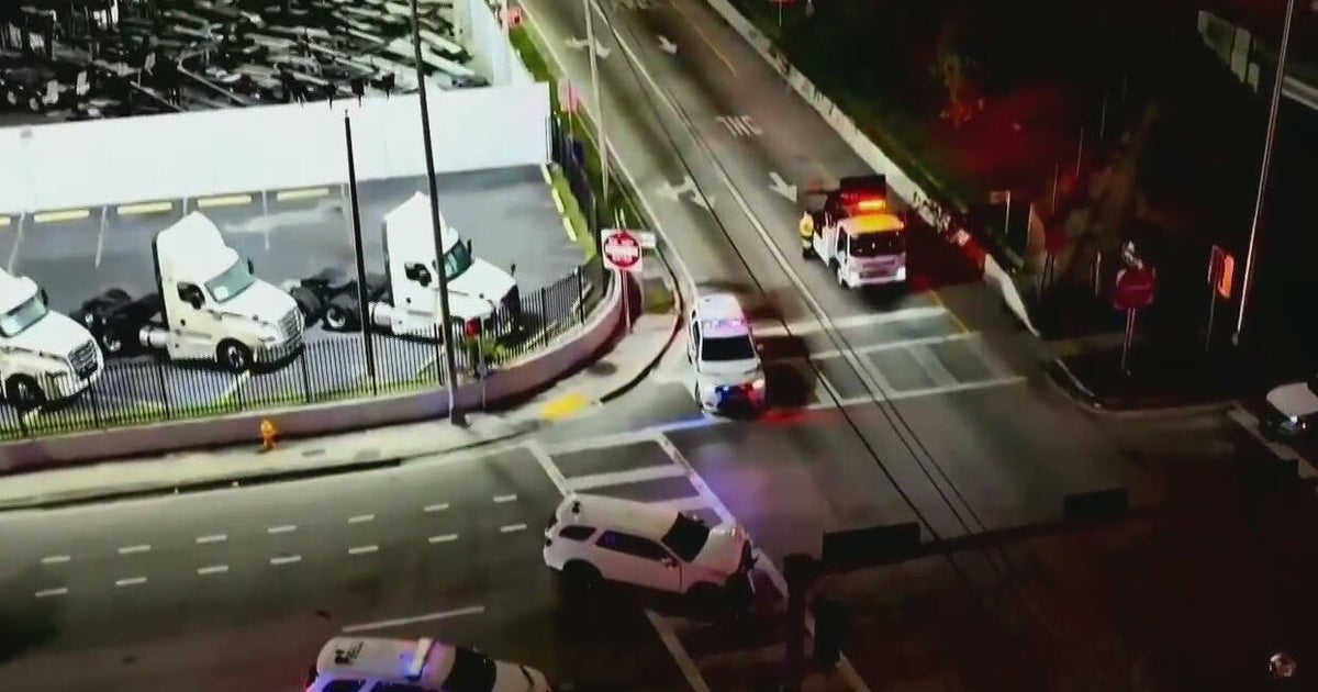 Northwest Miami-Dade crash impacting morning commute