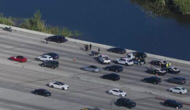 2 Miami motormen injured in crash on Dolphin Expressway, police say