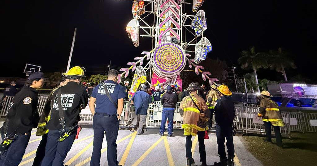 8 rescued from malfunctioning carnival ride in Broward County