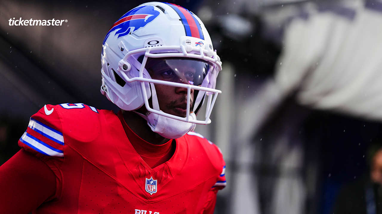 Bills sign LB Baylon Spector to active roster, place WR Joshua Palmer on IR