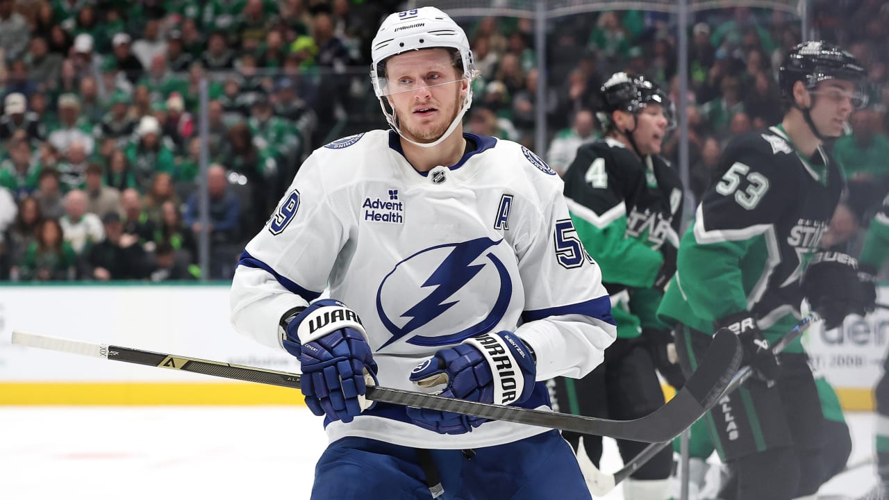 Lightning push point streak to 13 with win against Stars