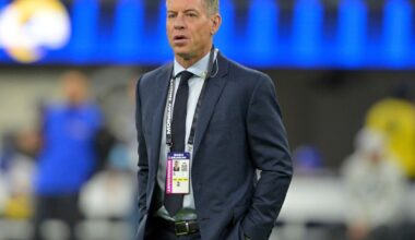 Troy Aikman to advise Miami Dolphins in search for new GM :: WRAL.com