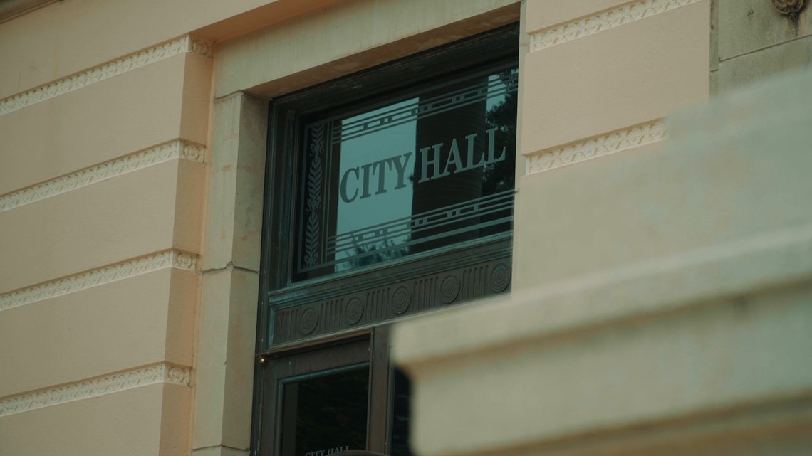 St. Pete wants your opinion on sidewalk improvements needed in the city