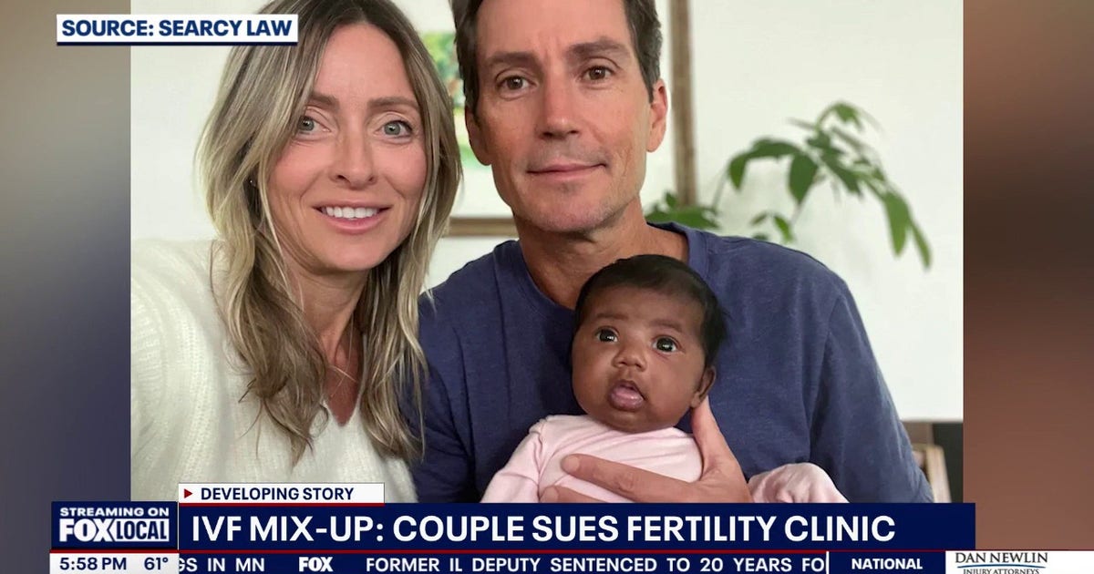 Florida parents searching for daughter's biological parents after IVF error: 'We love our little girl’