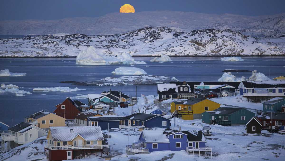 Florida congressman proposes US acquisition of Greenland