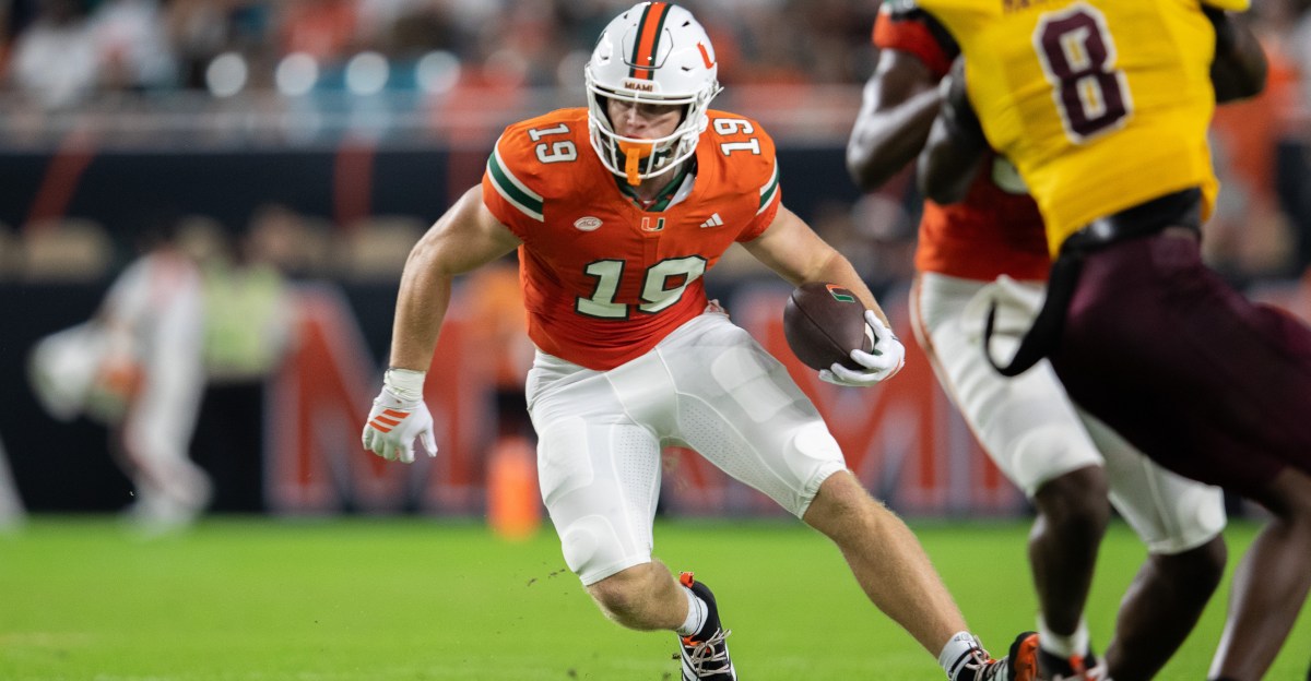 Indiana football transfer portal target: Miami TE Brock Schott