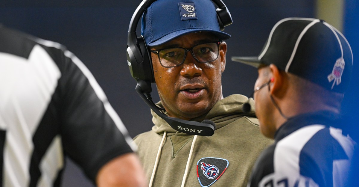 Dolphins hire new wide receivers coach