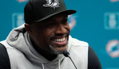 Buffalo Bills complete interview with Miami Dolphins DC Anthony Weaver