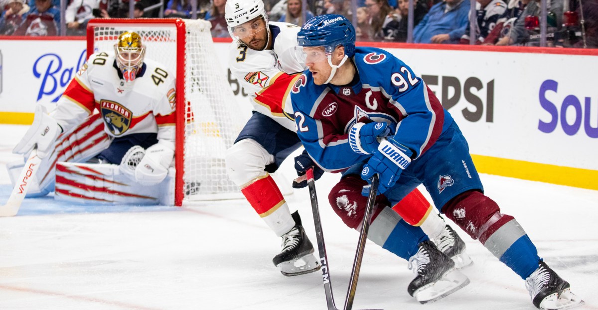 Open Thread: Colorado Avalanche at Florida Panthers (3:00 p.m.)