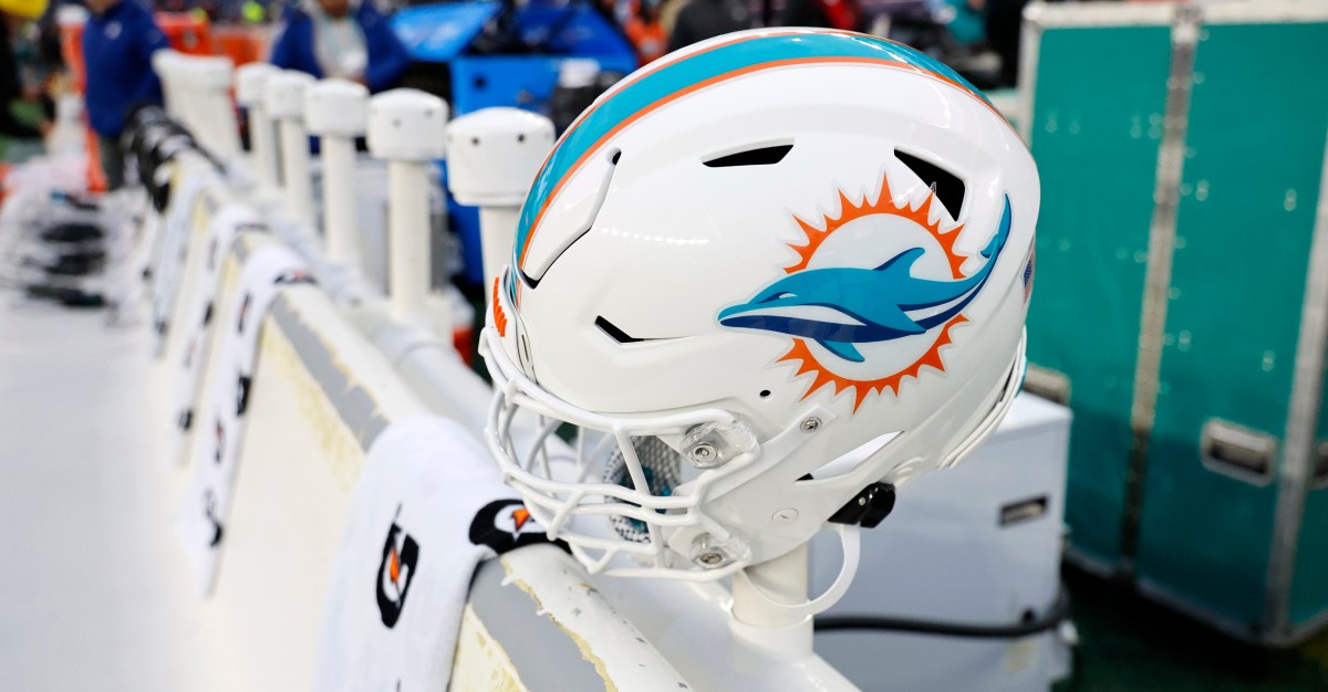 Miami Dolphins fan confidence as 2025 ends: How are fans feeling about team?