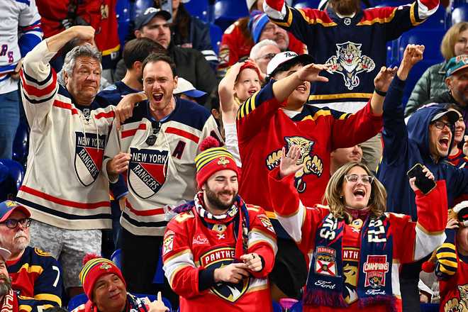 MIAMI, FLORIDA - JANUARY 02: New York Rangers and Florida Panthers fans react during the third period of the 2026 Discover NHL Winter Classic game between the New York Rangers and the Florida Panthers at loanDepot Park on January 02, 2026 in Miami, Florida. (Photo by Ben Jackson/NHLI via Getty Images)