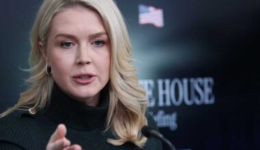 Florida nurse's social media comments about White House press secretary continues to draw criticism