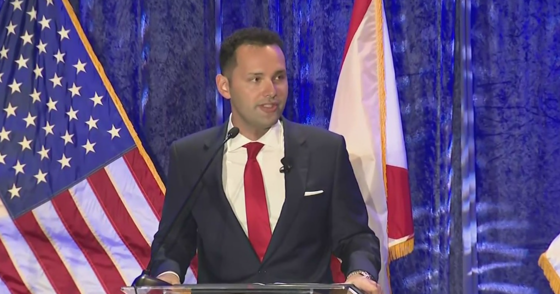 Bryan Calvo sworn in as Hialeah's youngest mayor, signs orders targeting retirement payments, contracts and transparency