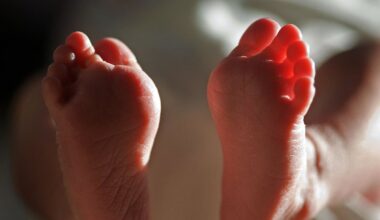 Florida couple sues fertility center after IVF baby found genetically unrelated