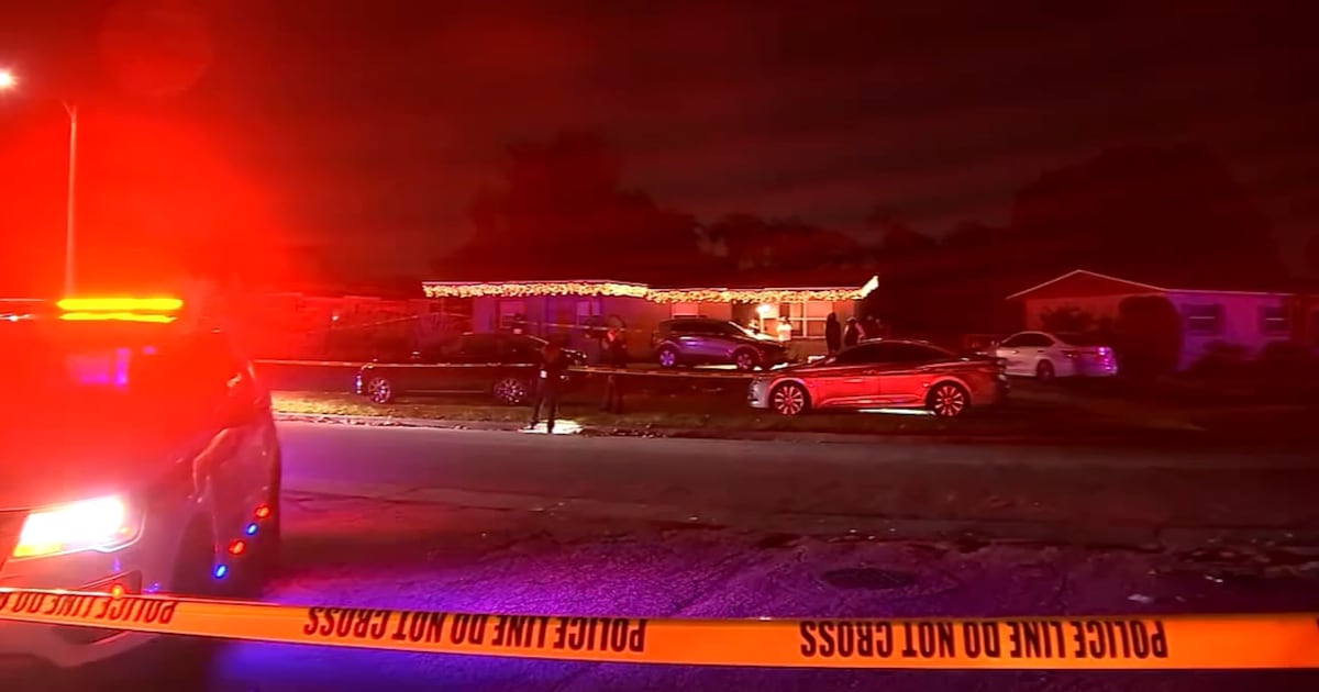 Active police scene unfolds inside Orlando neighborhood – WFTV