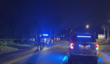 Man hurt in woods fire near Longwood apartments – WFTV