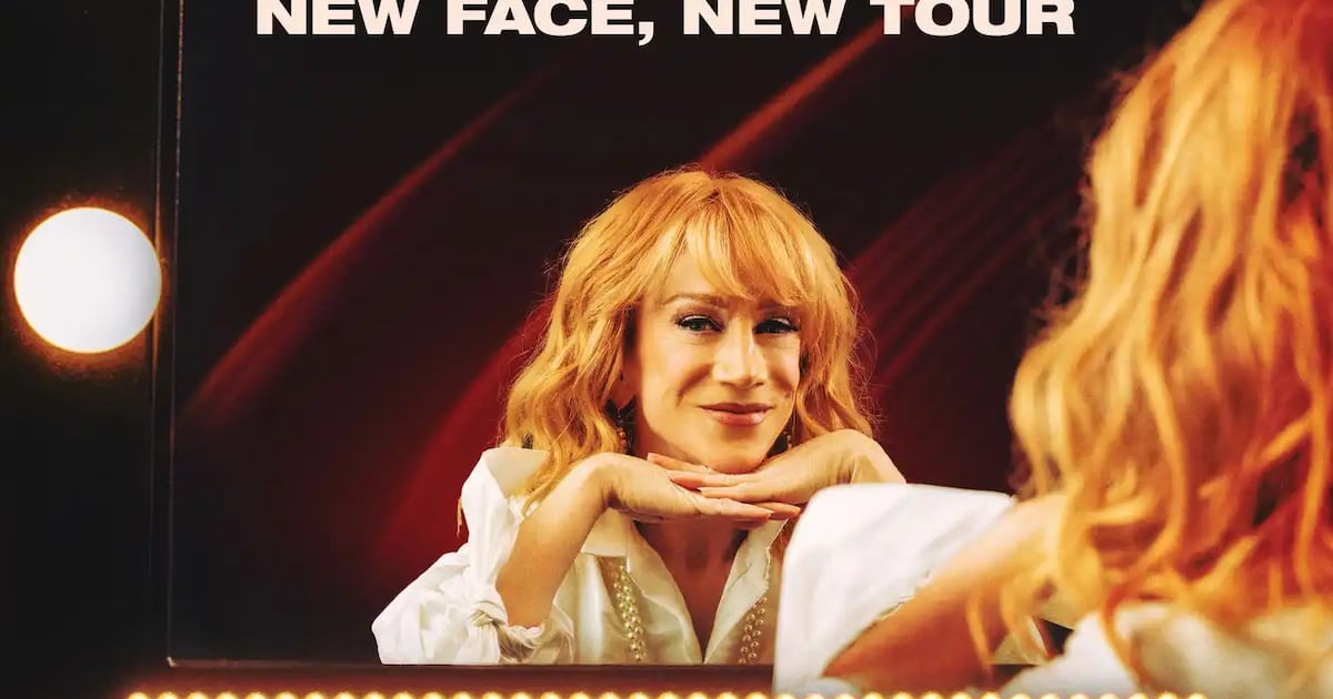 ‘It was madness’ comedian Kathy Griffin talks life post-Trump photo ahead of Jax show – 104.5 WOKV