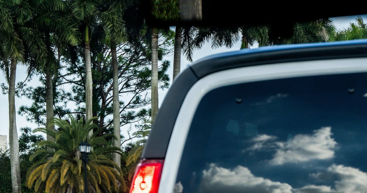 Trump's motorcade in Florida rerouted due to 'suspicious object'