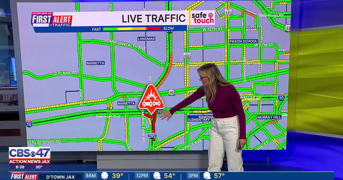 Crash closes all northbound I-295 lanes in Jacksonville