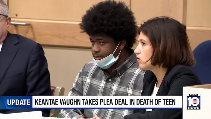 Broward teen agrees to plea deal in 2022 killing of 16-year-old football star