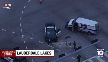 3 injured in Lauderdale Lakes crash involving deputy cruiser