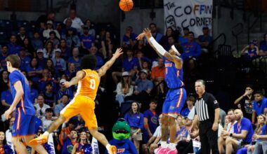 Tennessee blasted by Florida on the road 91-67