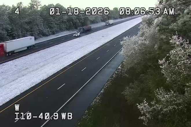 snow on interstate 10 in Florida, 01-18-26