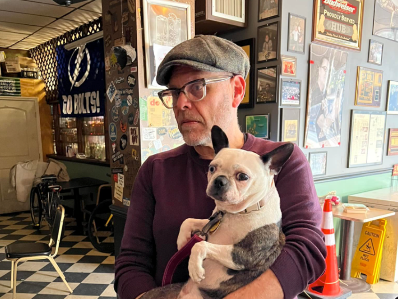 Celebrity Chef Alton Brown says the breakfast sandwich at Tampa’s Supernatural is ‘best I’ve ever had’