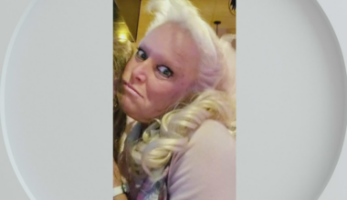 Tributes grow as police investigate Hollywood Beach killing