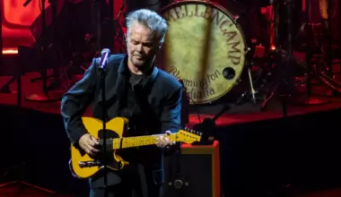 John Mellencamp brings greatest hits tour to Tampa this summer