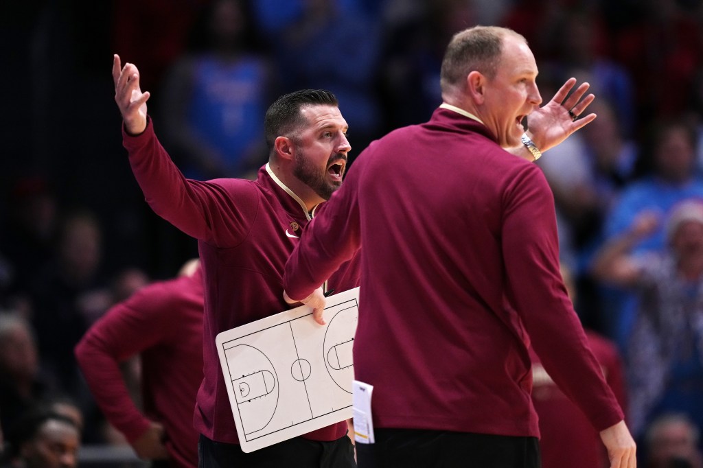 N.C. State ties season high with 19 3s in 113-69 romp at Florida State – Orlando Sentinel