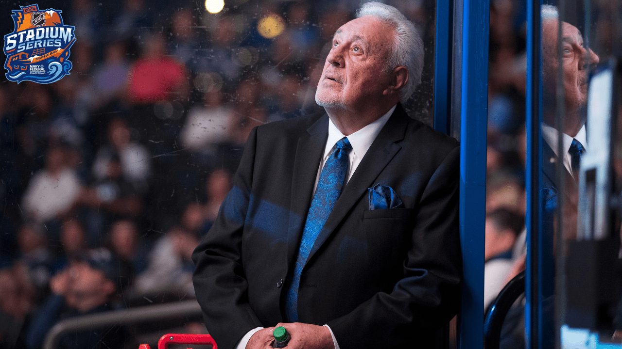 Esposito's vision for Lightning hits new heights with outdoor game