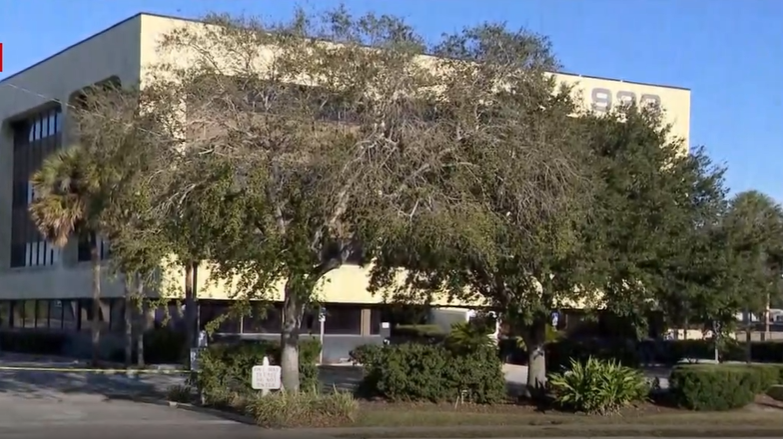 Former client stabs counselor to death, Florida sheriff says